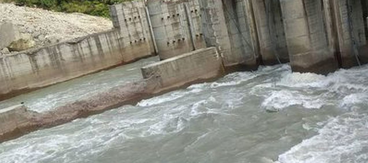 जलविद्युत आयोजनाको काममा तीव्रता